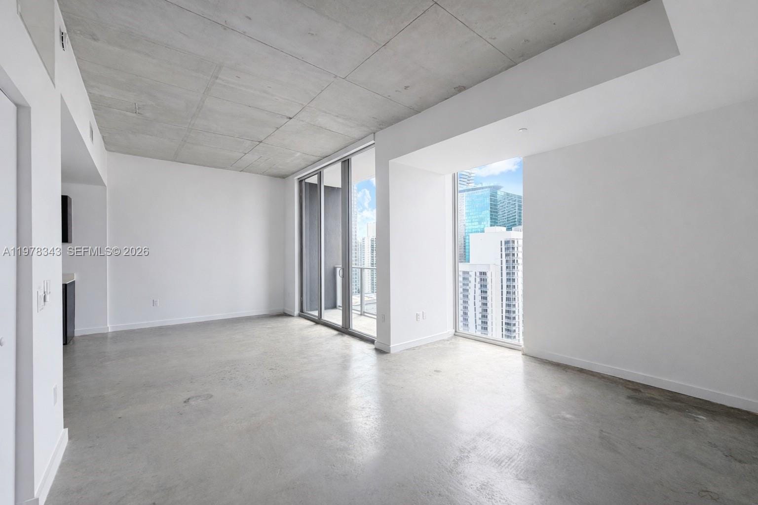 151 SE 1st Street 3007, Miami, FL 33131 photo 4