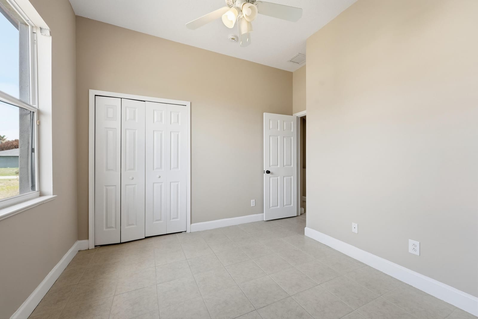 1598 SW Curtis Street, Port St. Lucie, FL 34983 photo 22