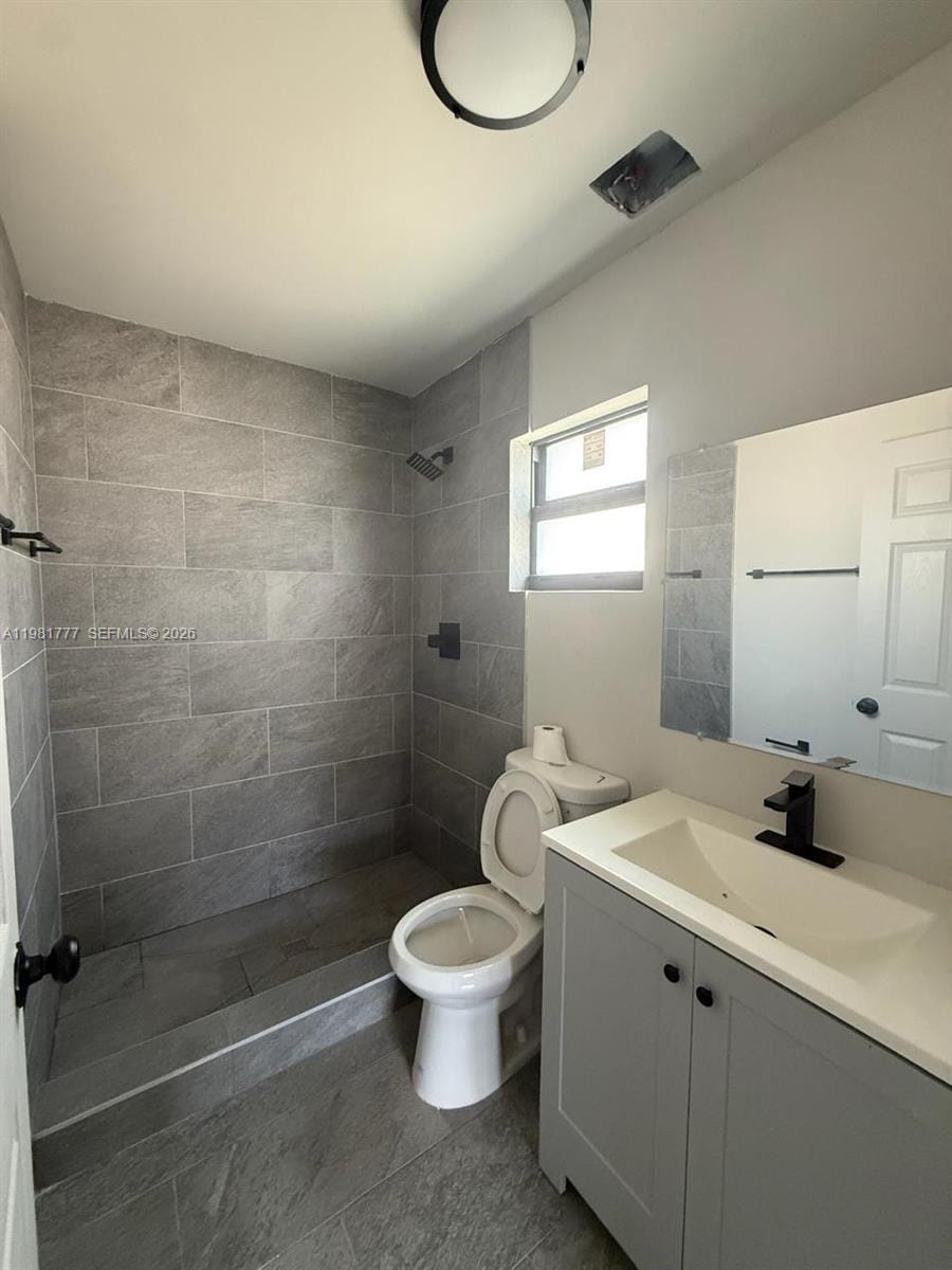 2806 NW 9th Court — photo 4