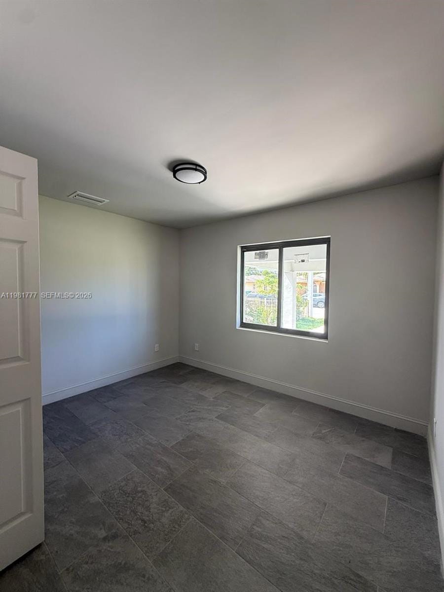 2806 NW 9th Court — photo 6