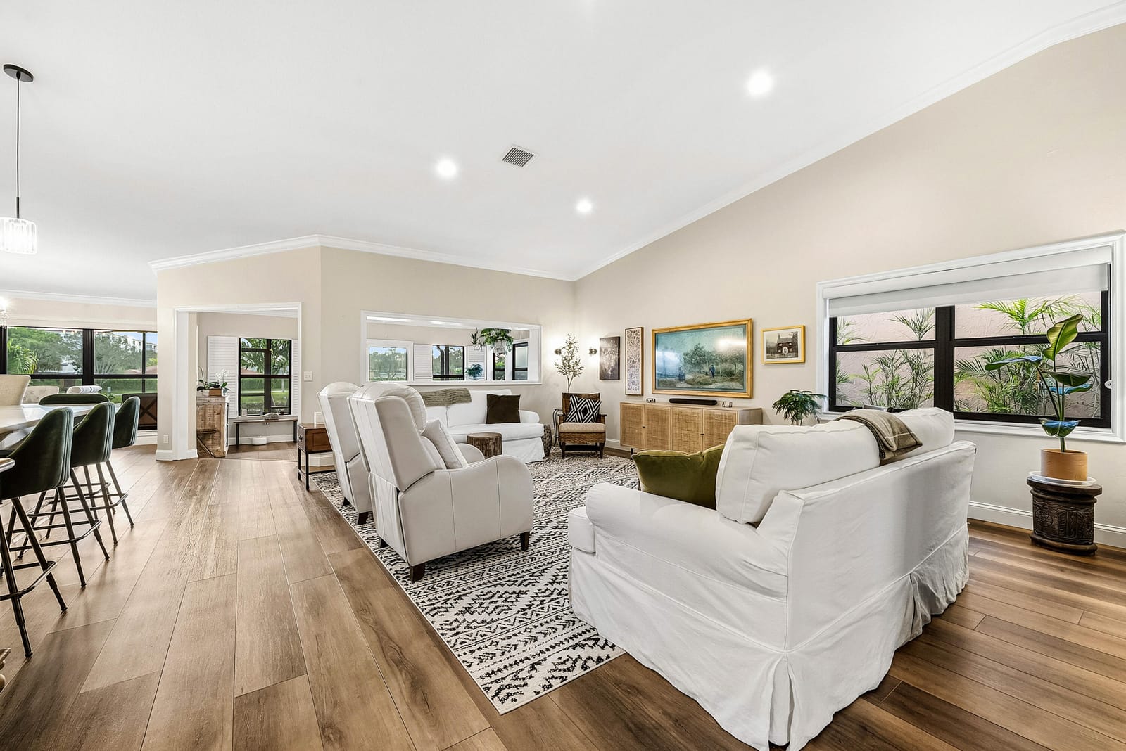 22776 Marbella Circle — photo 11