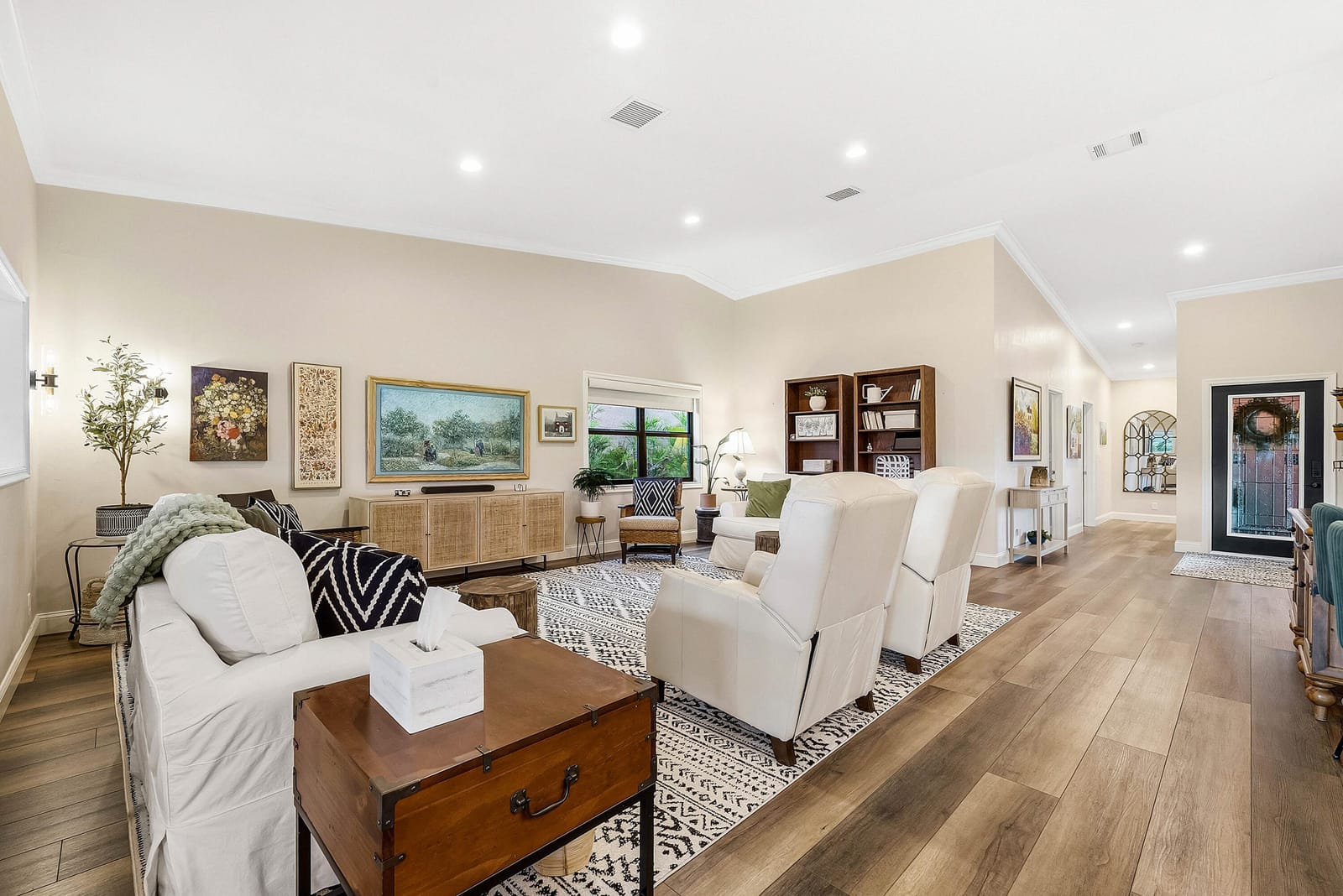 22776 Marbella Circle — photo 12