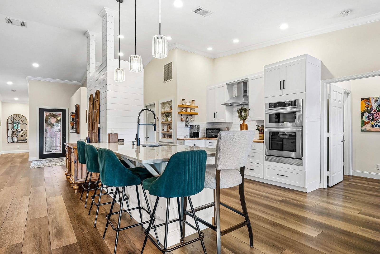 22776 Marbella Circle — photo 4