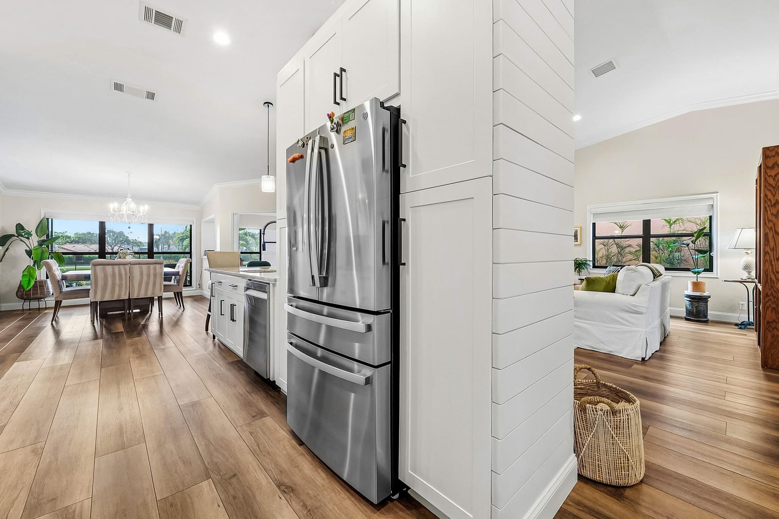 22776 Marbella Circle — photo 8