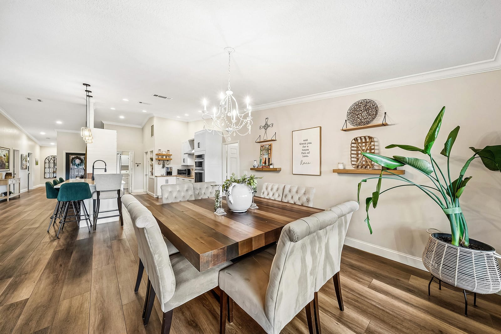 22776 Marbella Circle — photo 10