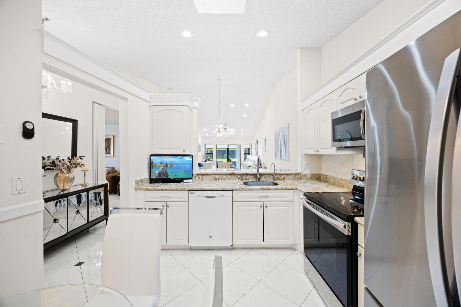 5916 Sunswept Lane A, Boynton Beach, FL 33437 photo 19