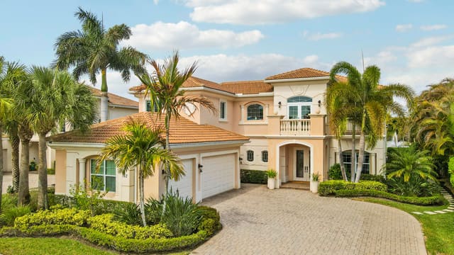 167 Rosalia Court S, Jupiter Country Club, Jupiter, FL