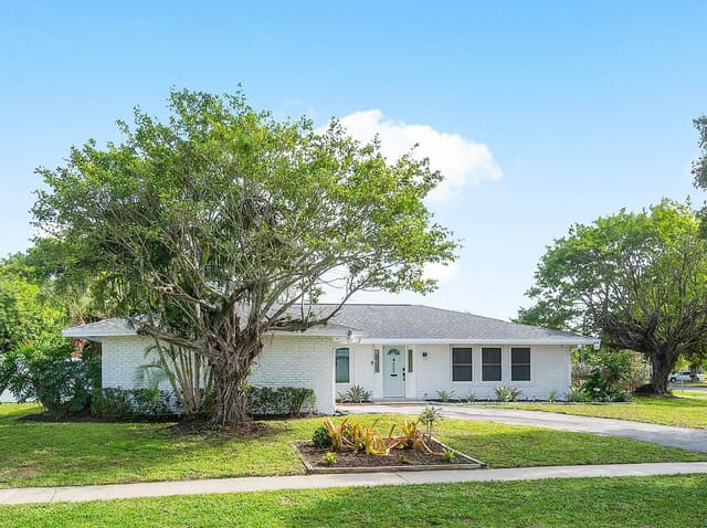 4300 Brooks Avenue, sold in Westfield At Wpb, West Palm Beach, FL