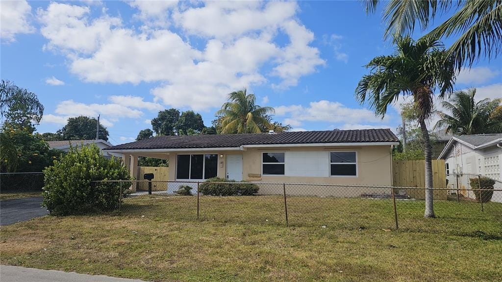 2771 SW 3rd Street — photo 3