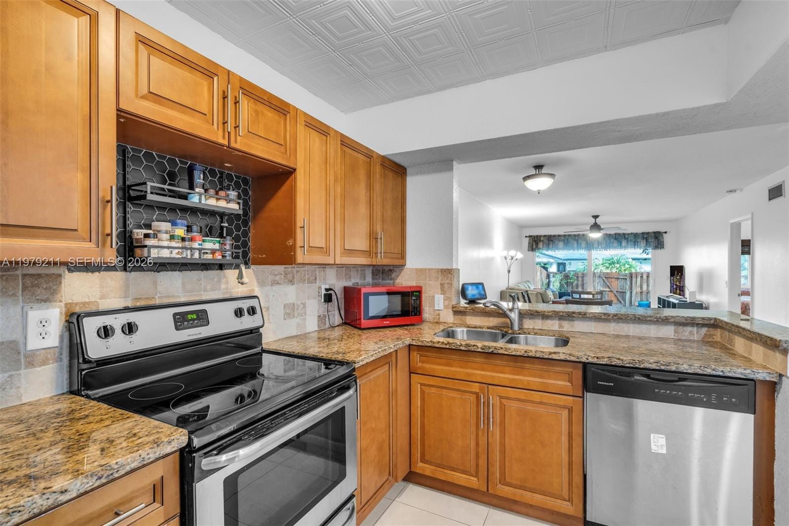 3785 Raleigh Street, Hollywood, FL 33021 photo 14