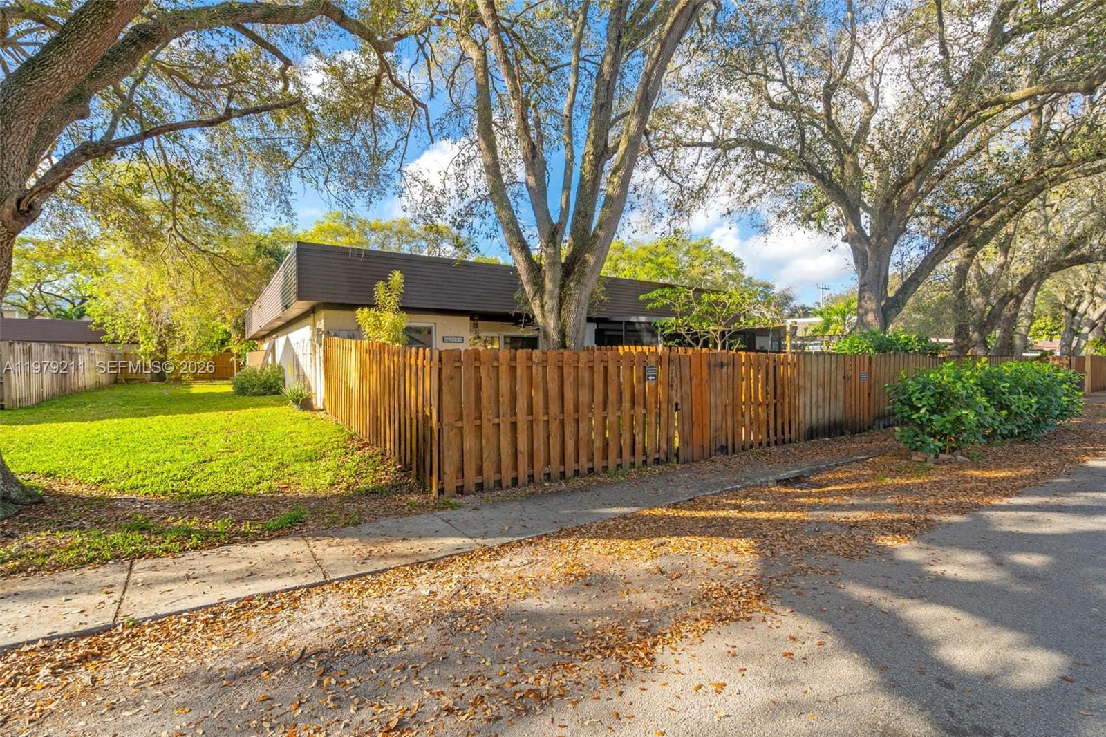 3785 Raleigh Street, Hollywood, FL 33021 photo 28