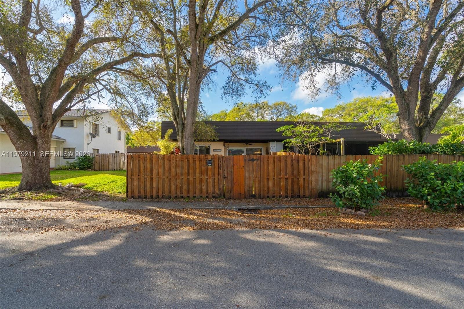 3785 Raleigh Street, Hollywood, FL 33021 photo 29
