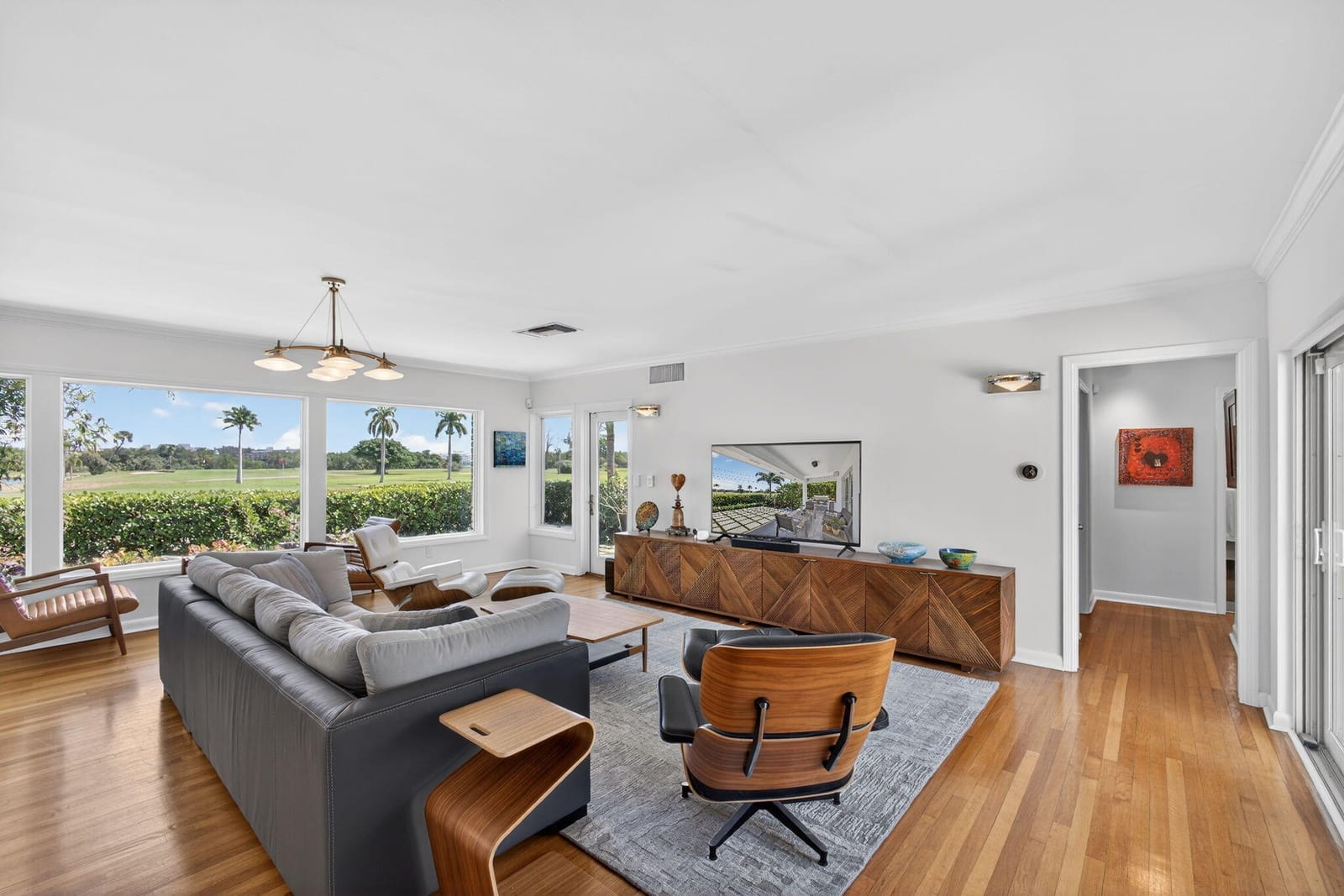 610 N Lakeside Drive — photo 11