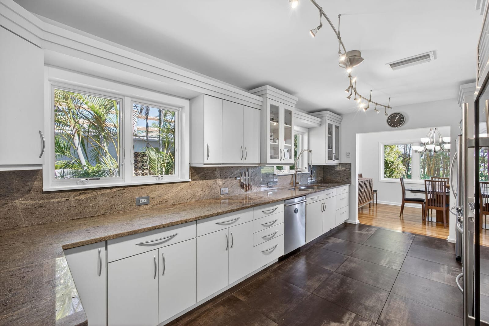 610 N Lakeside Drive, Lake Worth Beach, FL 33460 photo 18