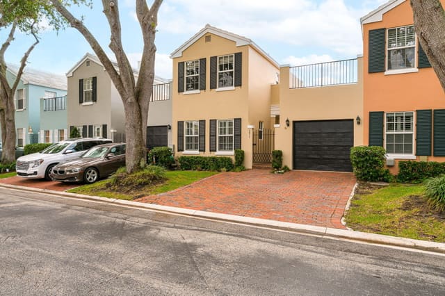 5877 Bartram Street, sold in Charleston Place, Boca Raton, FL