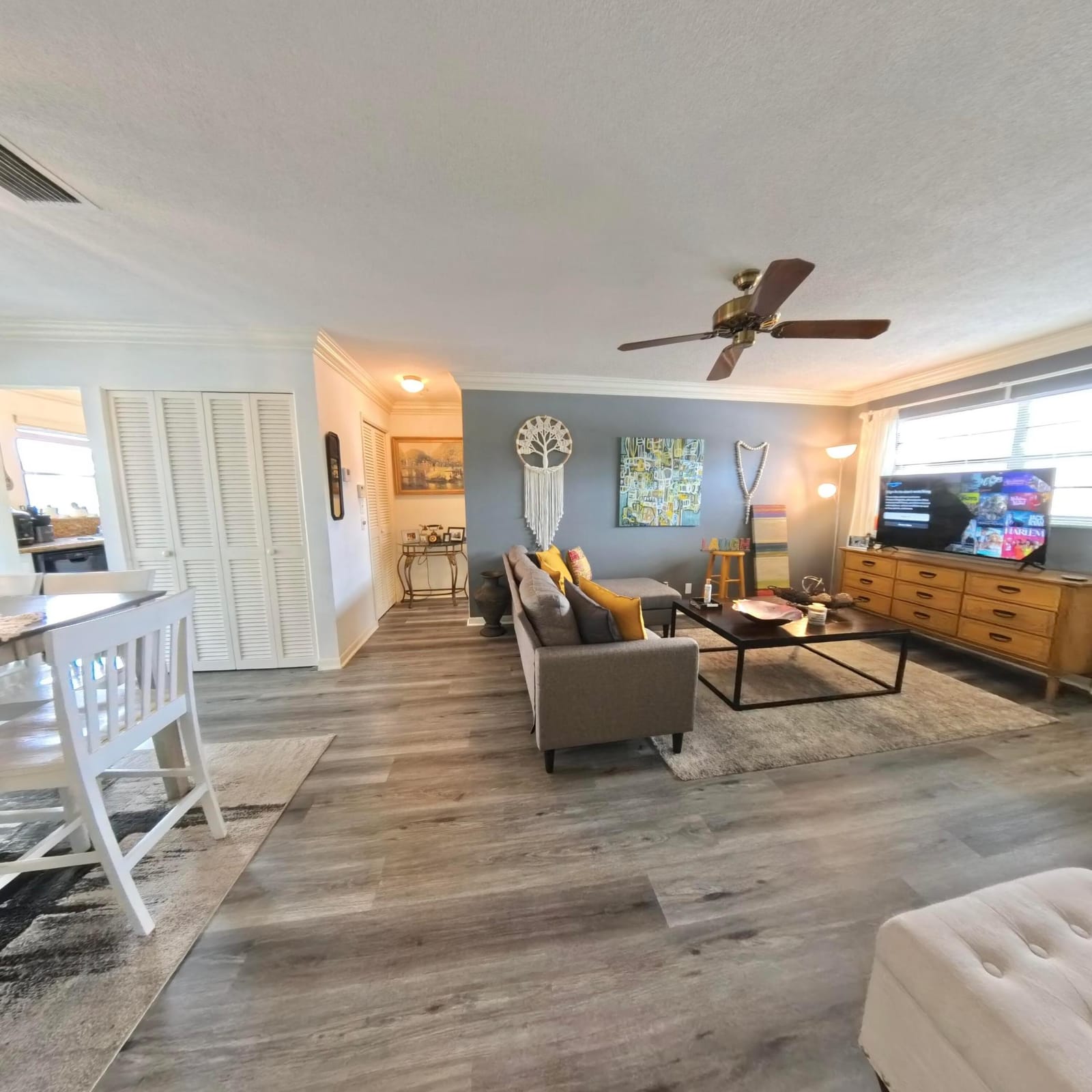 4100 Crystal Lake Drive 209 — photo 5