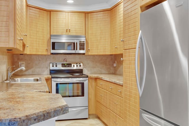 10144 S 46th Ave Avenue 494, sold in Limetree Condo, Boynton Beach, FL