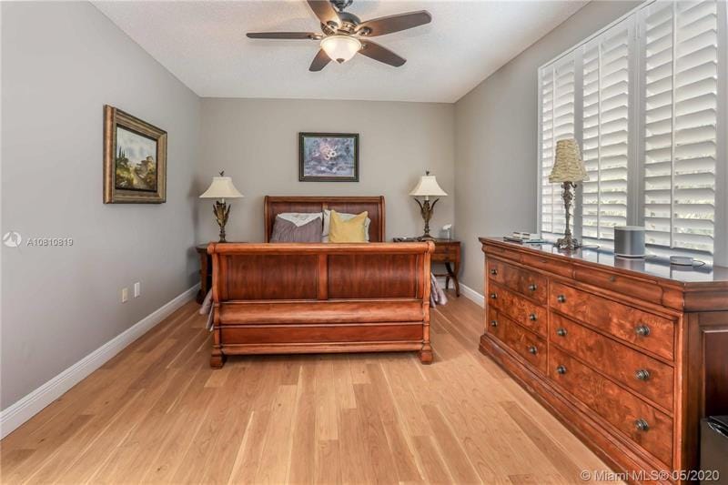 1115 Linden Street, Hollywood, FL 33019 photo 24