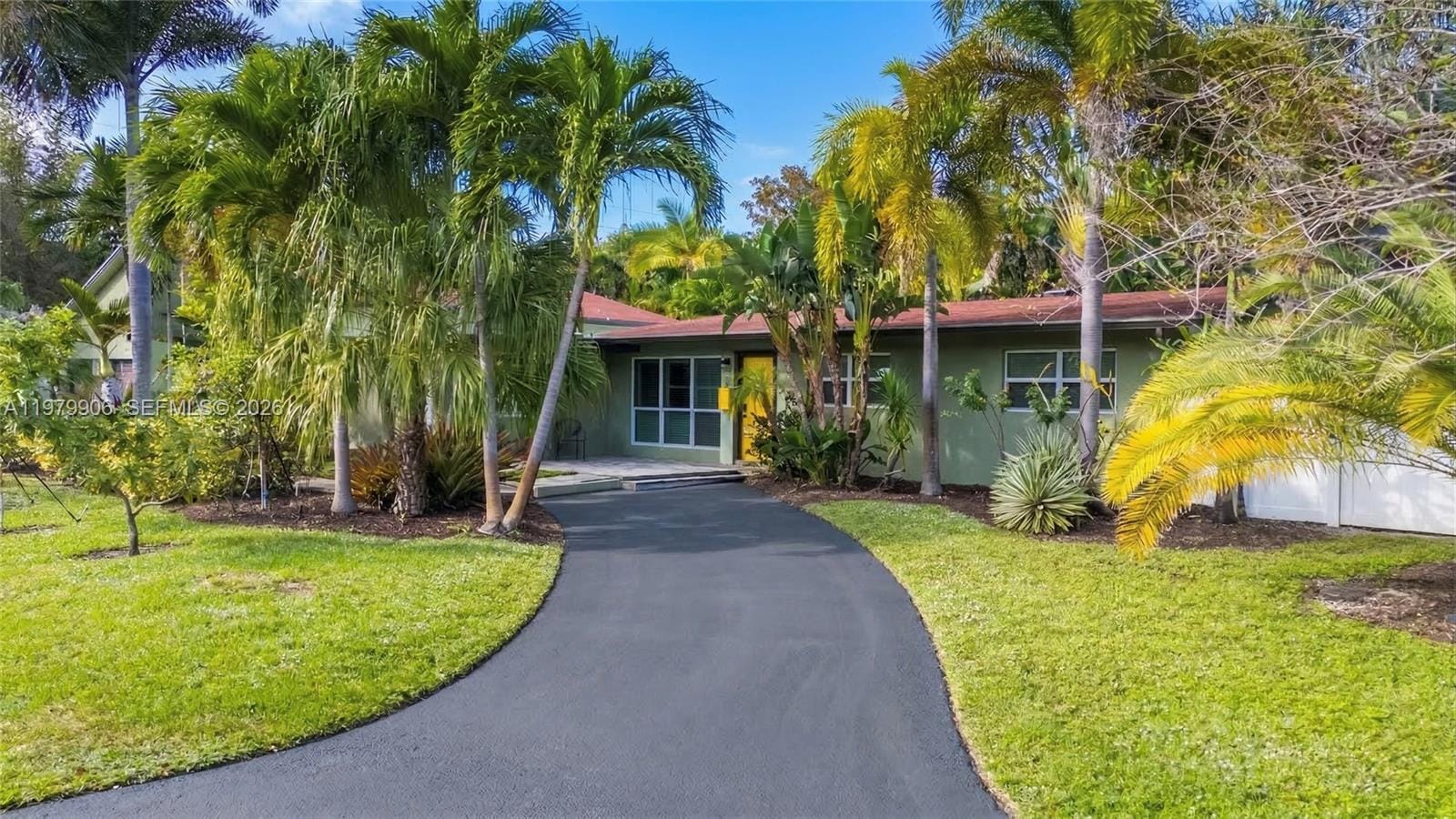 801 NW 24th Street, Wilton Manors, FL 33311 photo 4
