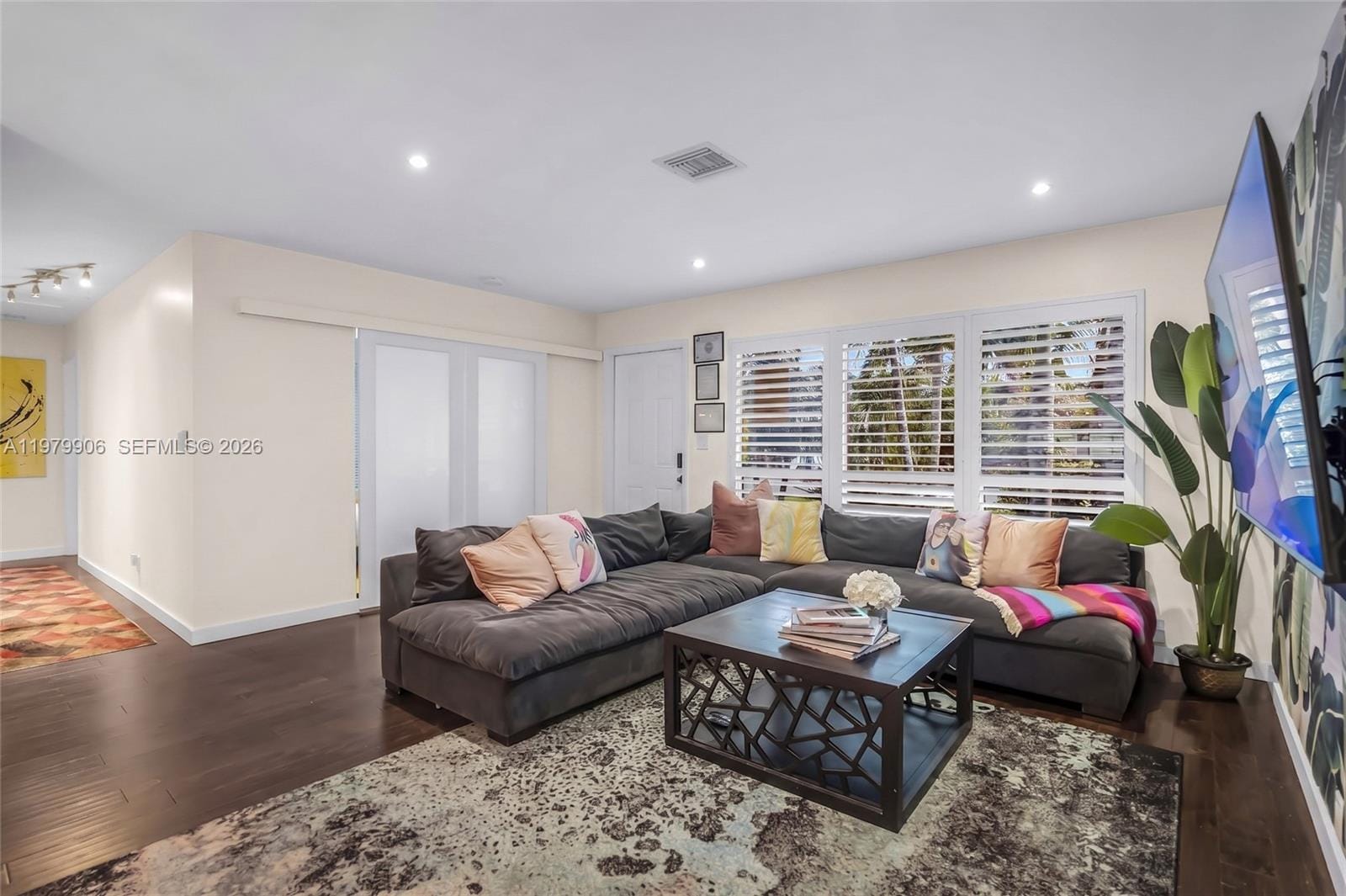 801 NW 24th Street, Wilton Manors, FL 33311 photo 8