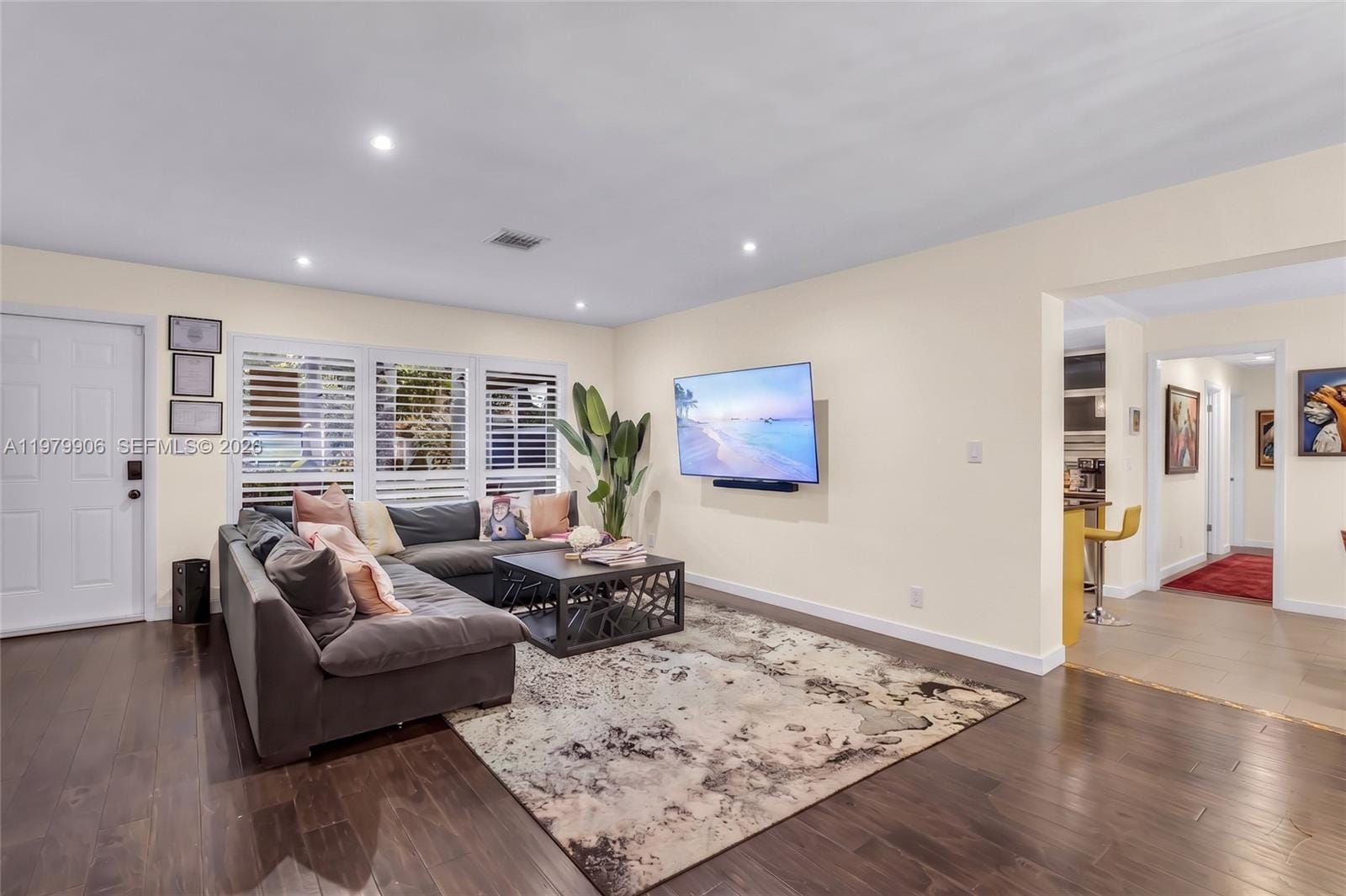 801 NW 24th Street, Wilton Manors, FL 33311 photo 9