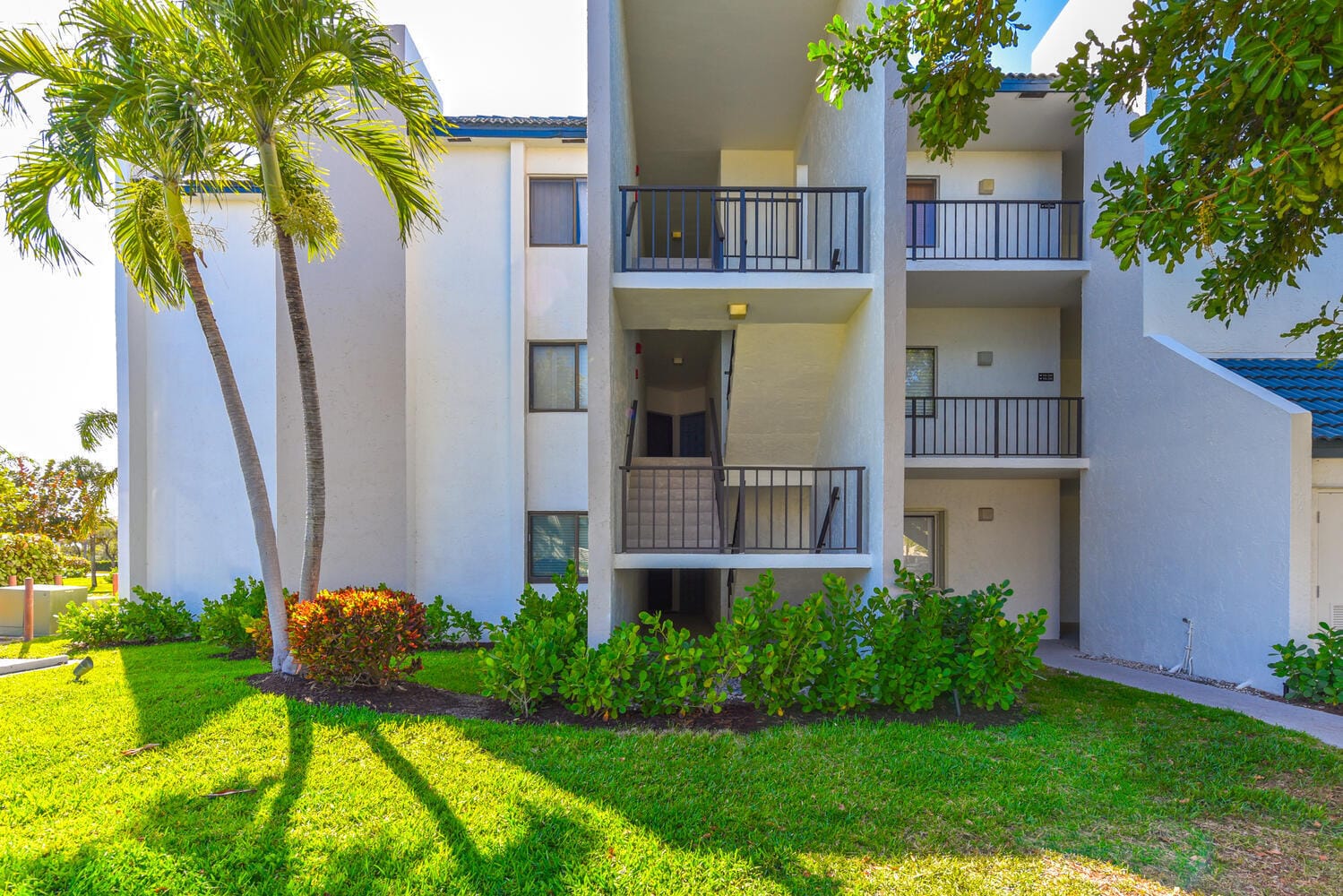 1605 S Us Highway 1 V6-106, Jupiter, FL 33477 photo 21