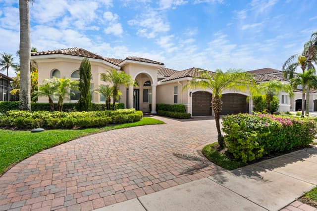 21836 Cypress Palm Court, Boca Raton, FL 33428