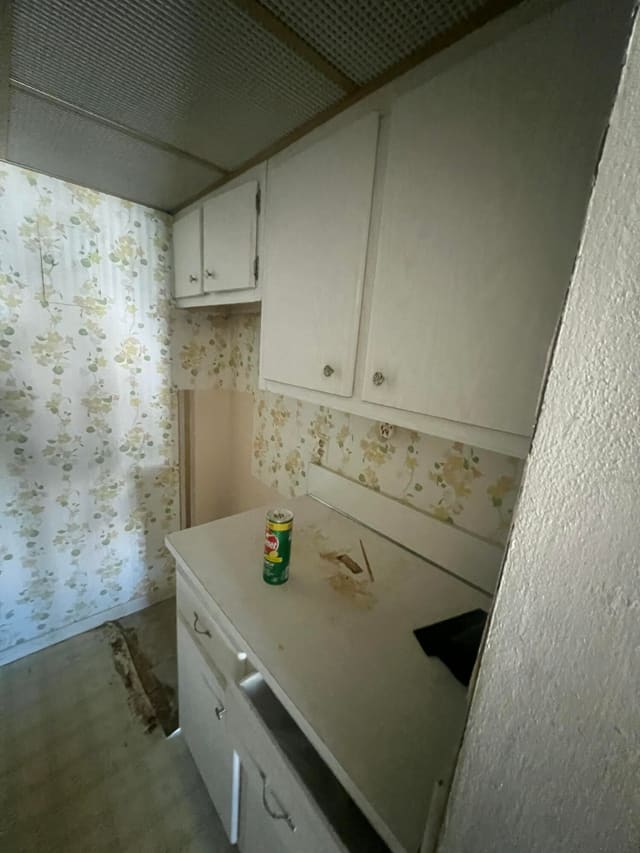 1821 NE 62nd Street 424, sold in Georgian Court Apts Co-Op, Fort Lauderdale, FL