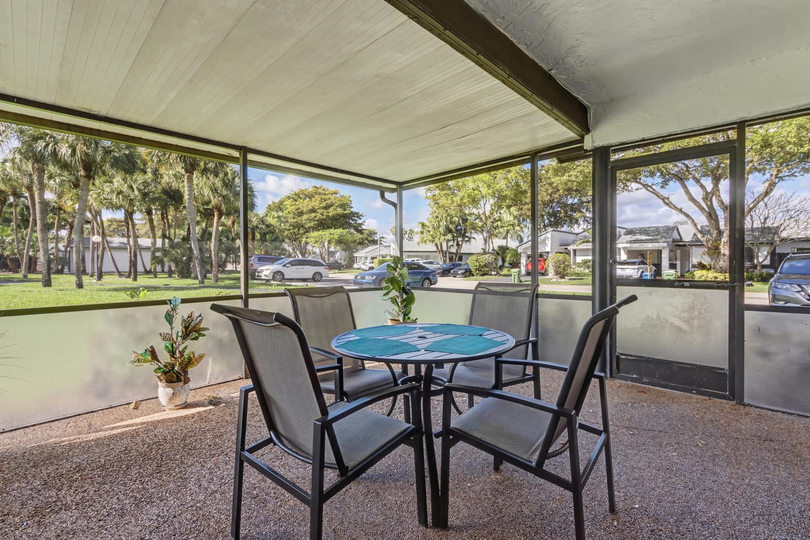 16036 Fairway Lane 27, Weston, FL 33326 photo 9