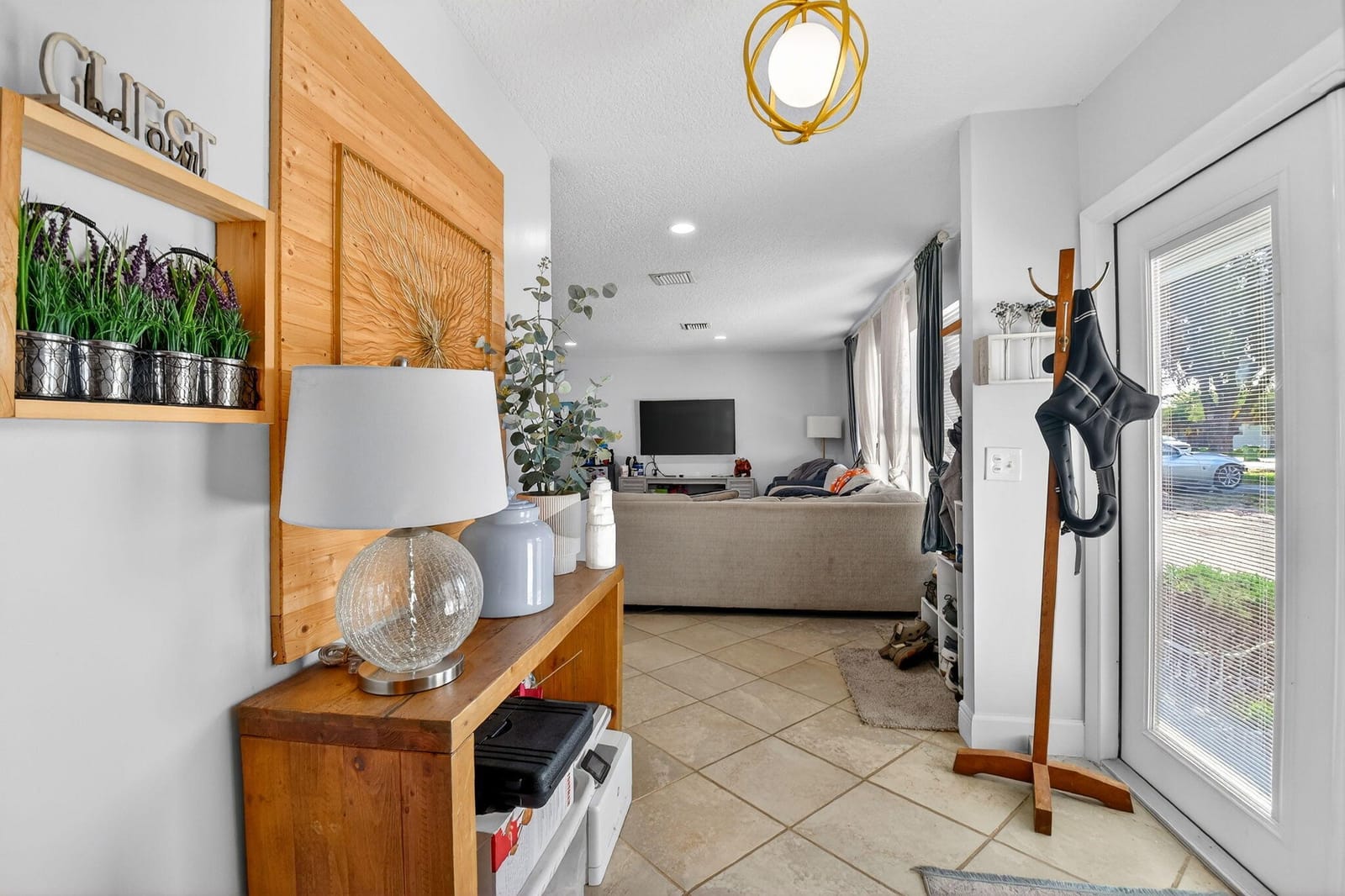 320 Riverdale Road — photo 8