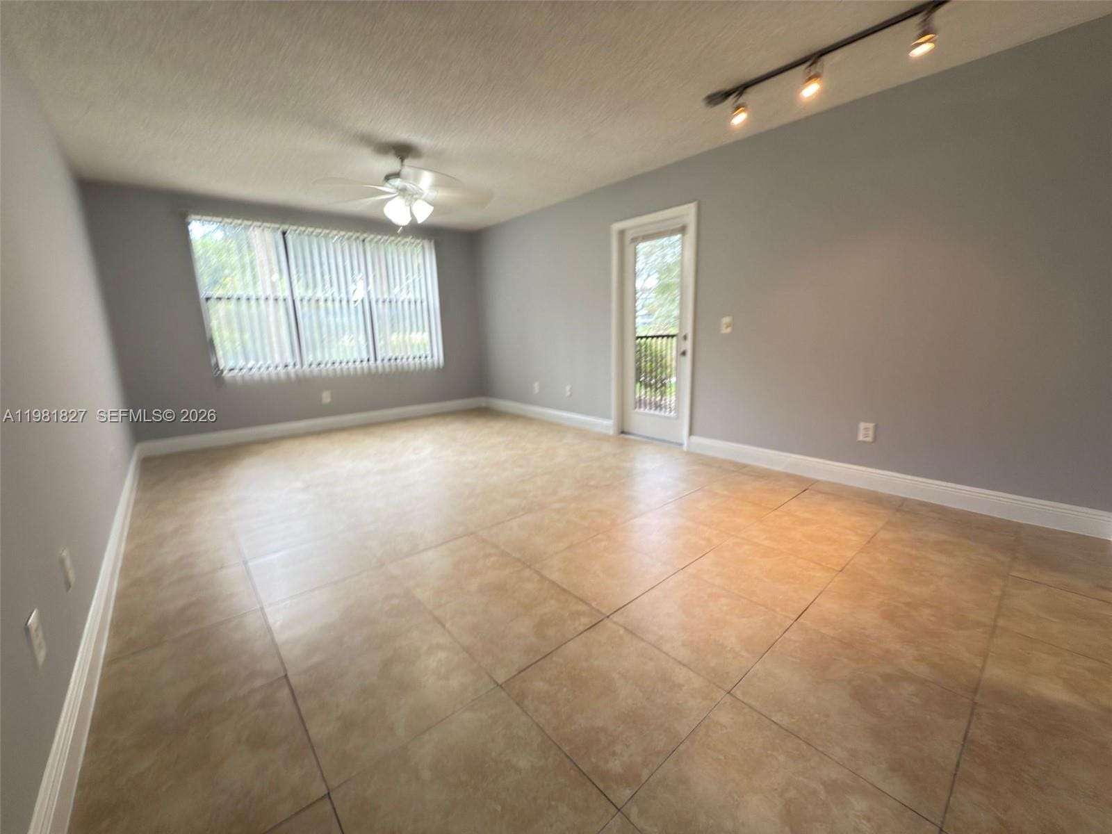 4521 W Mcnab Road 11, Pompano Beach, FL 33069 photo 5