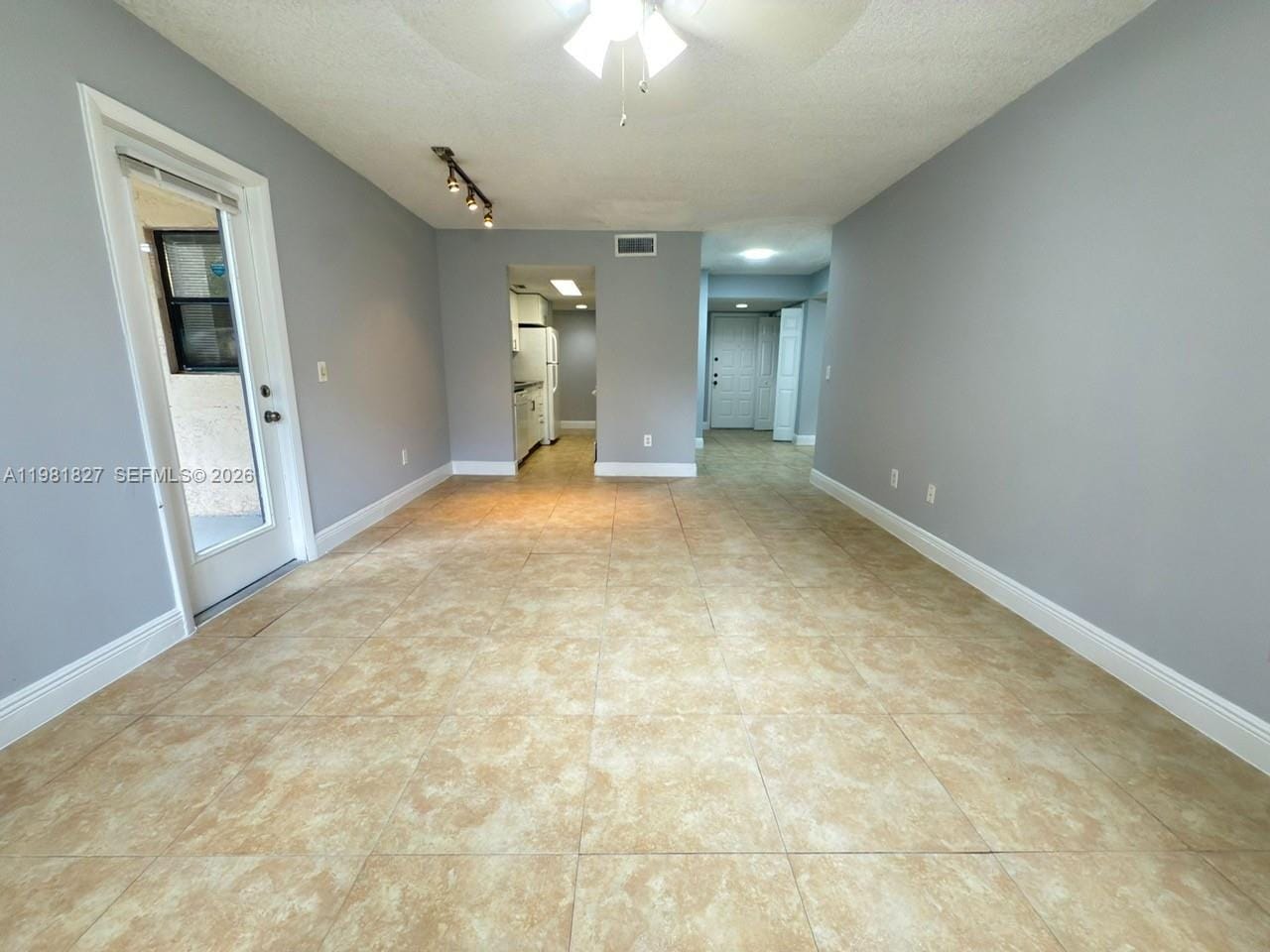 4521 W Mcnab Road 11, Pompano Beach, FL 33069 photo 6