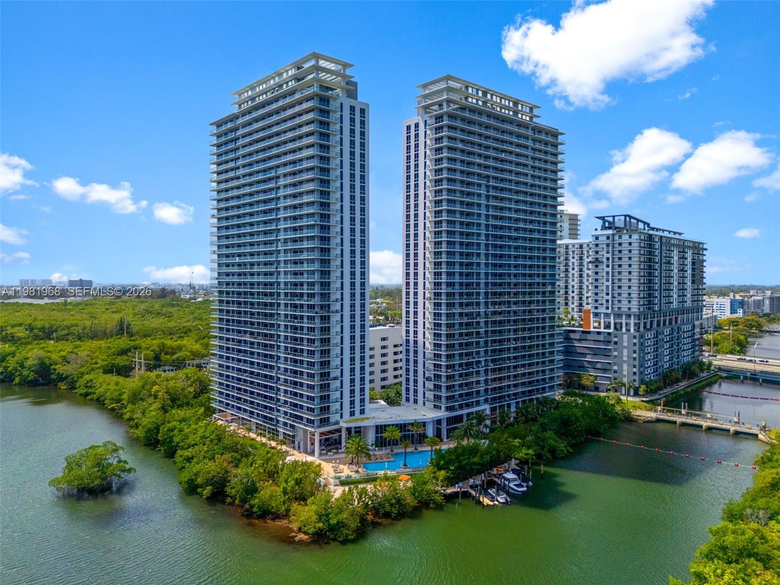 16385 Biscayne Boulevard 3201, North Miami Beach, FL 33160, North Miami Beach