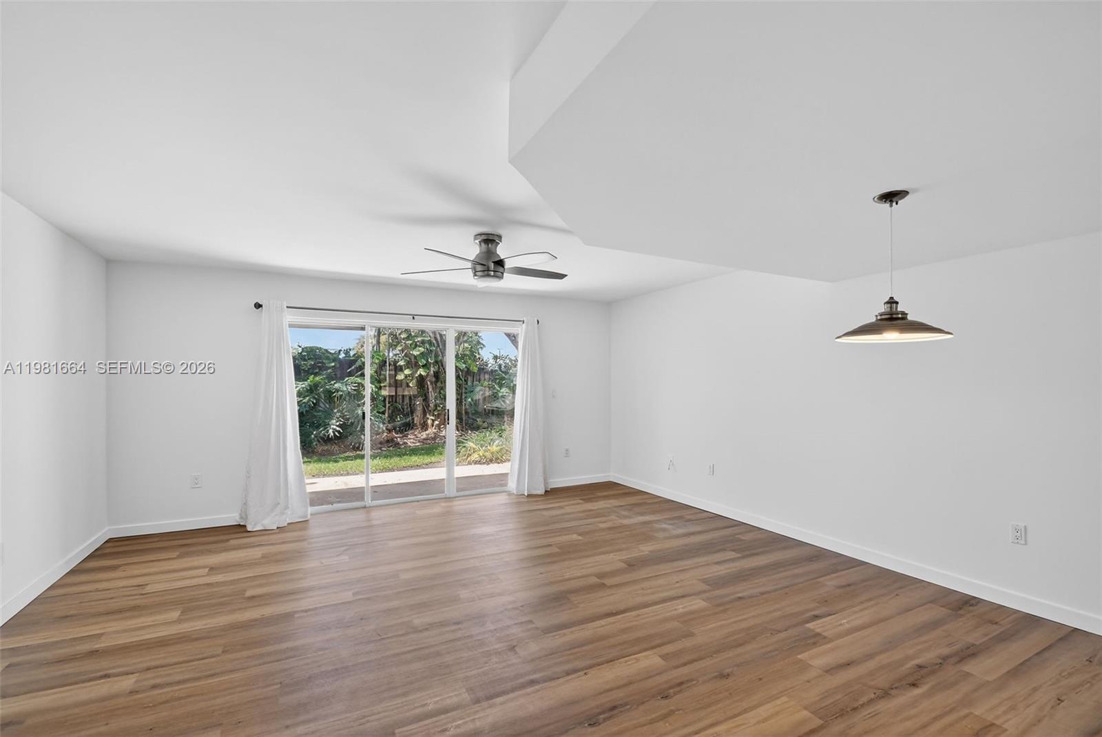101 E Half Moon Circle B, Hypoluxo, FL 33462, Hypoluxo