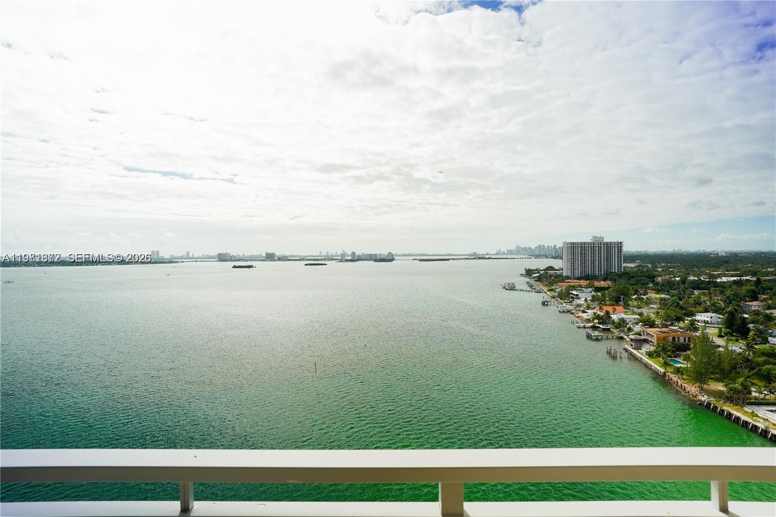 11111 Biscayne Boulevard 20E, Miami, FL 33181, Miami