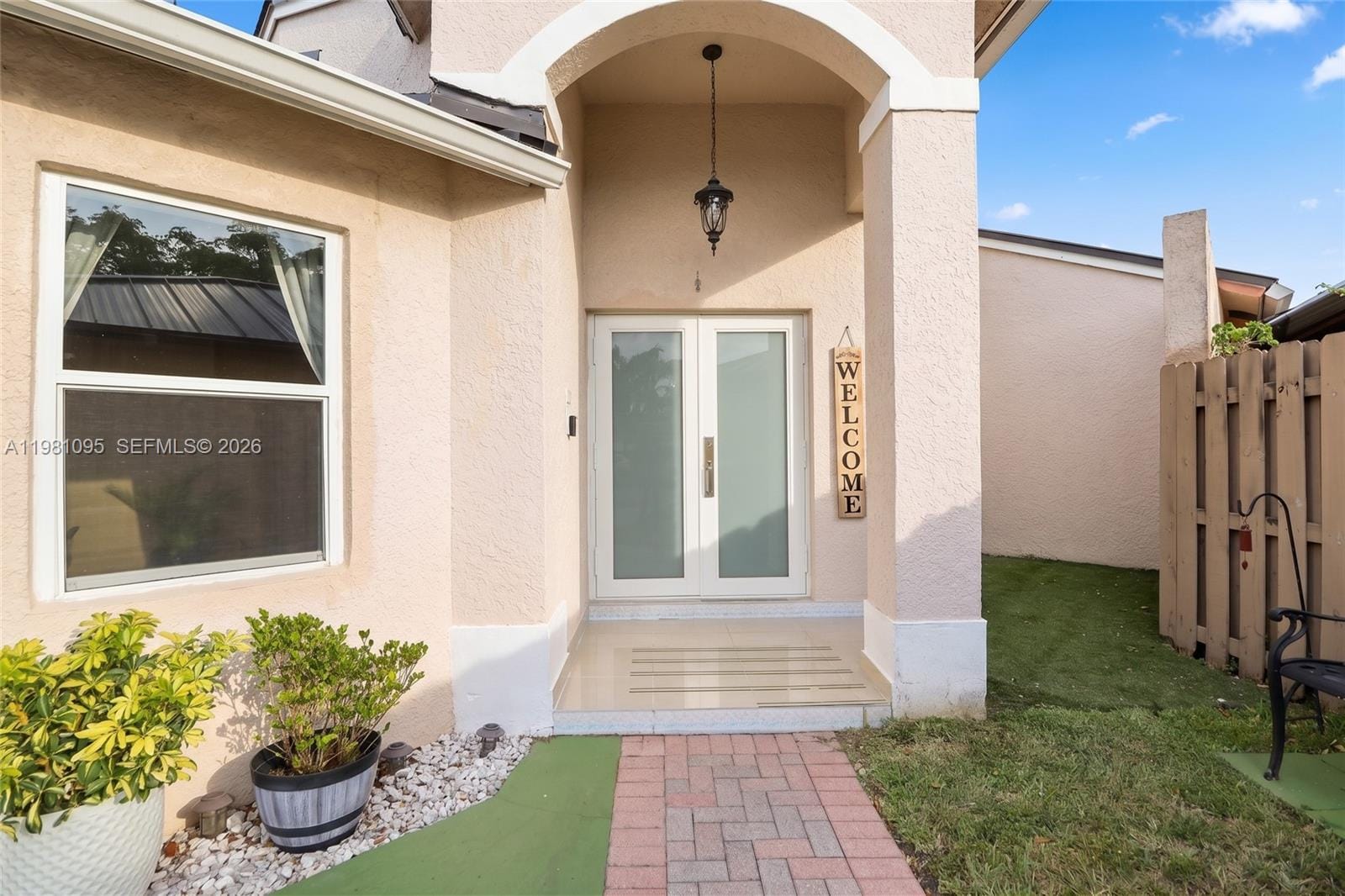 8070 SW 157th Place — photo 3