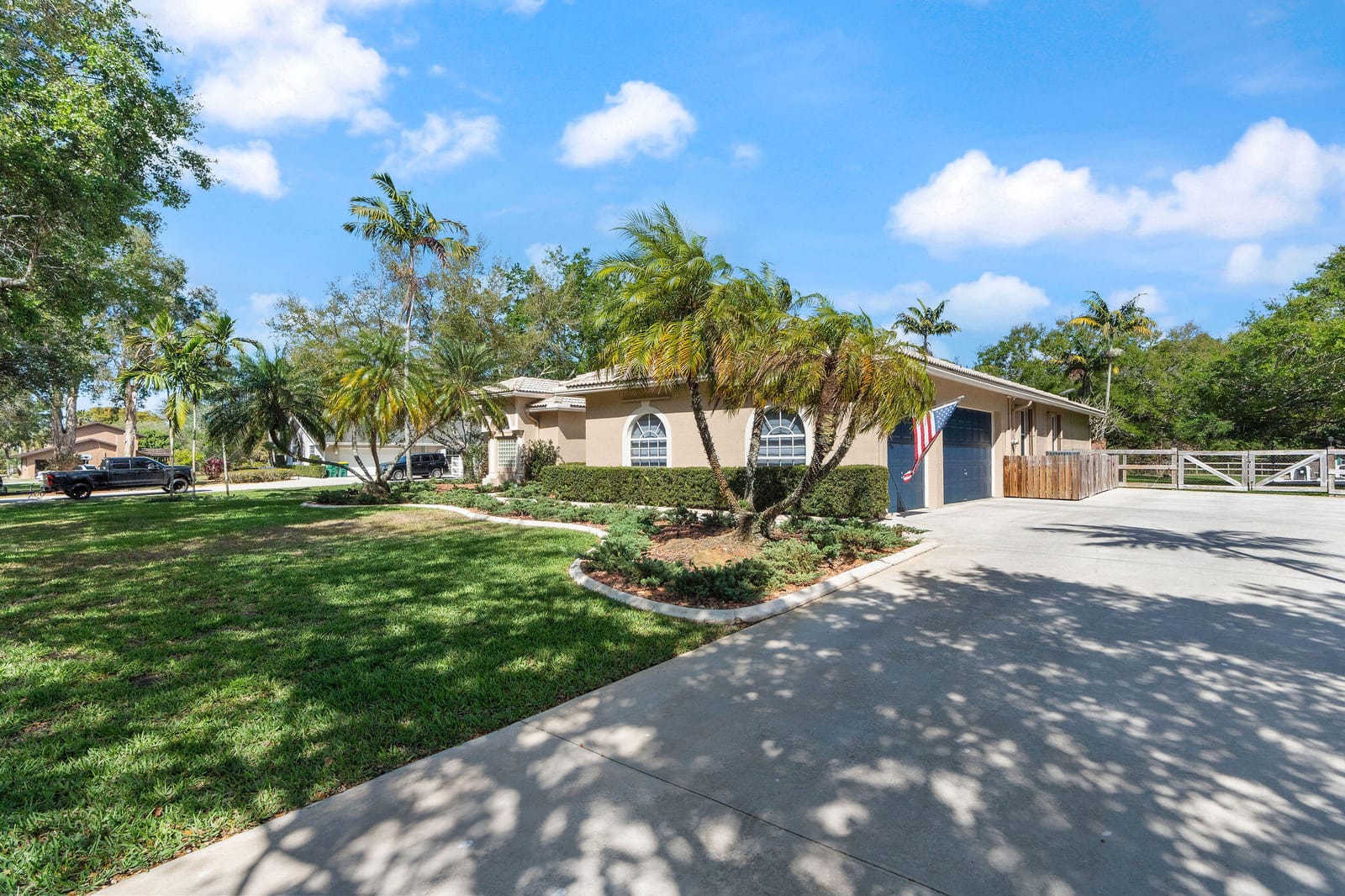 5230 SW 195th Terrace Terrace — photo 7