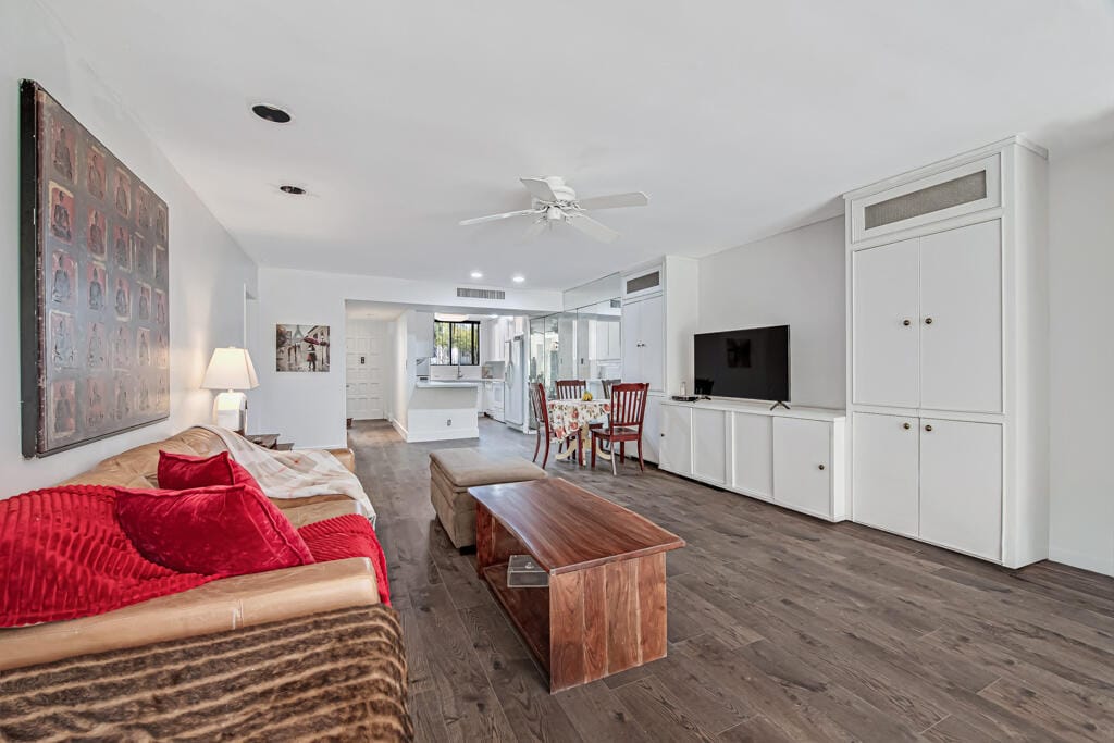 4397 Trevi Court — photo 8