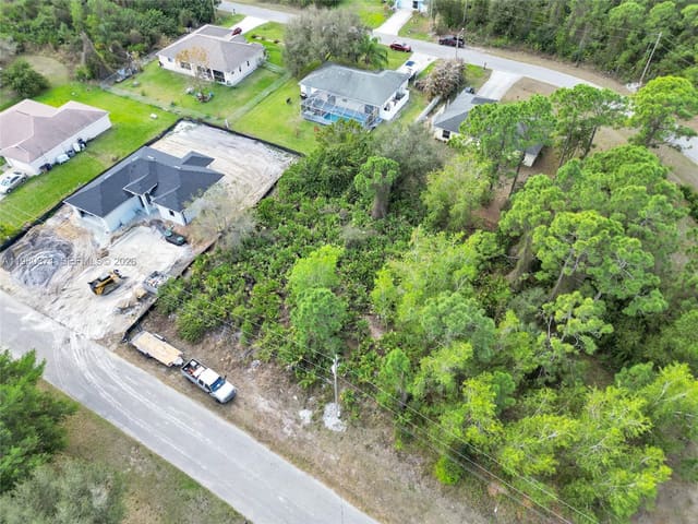 638 Dauphine Avenue S, Mirror Lakes, Lehigh Acres, FL