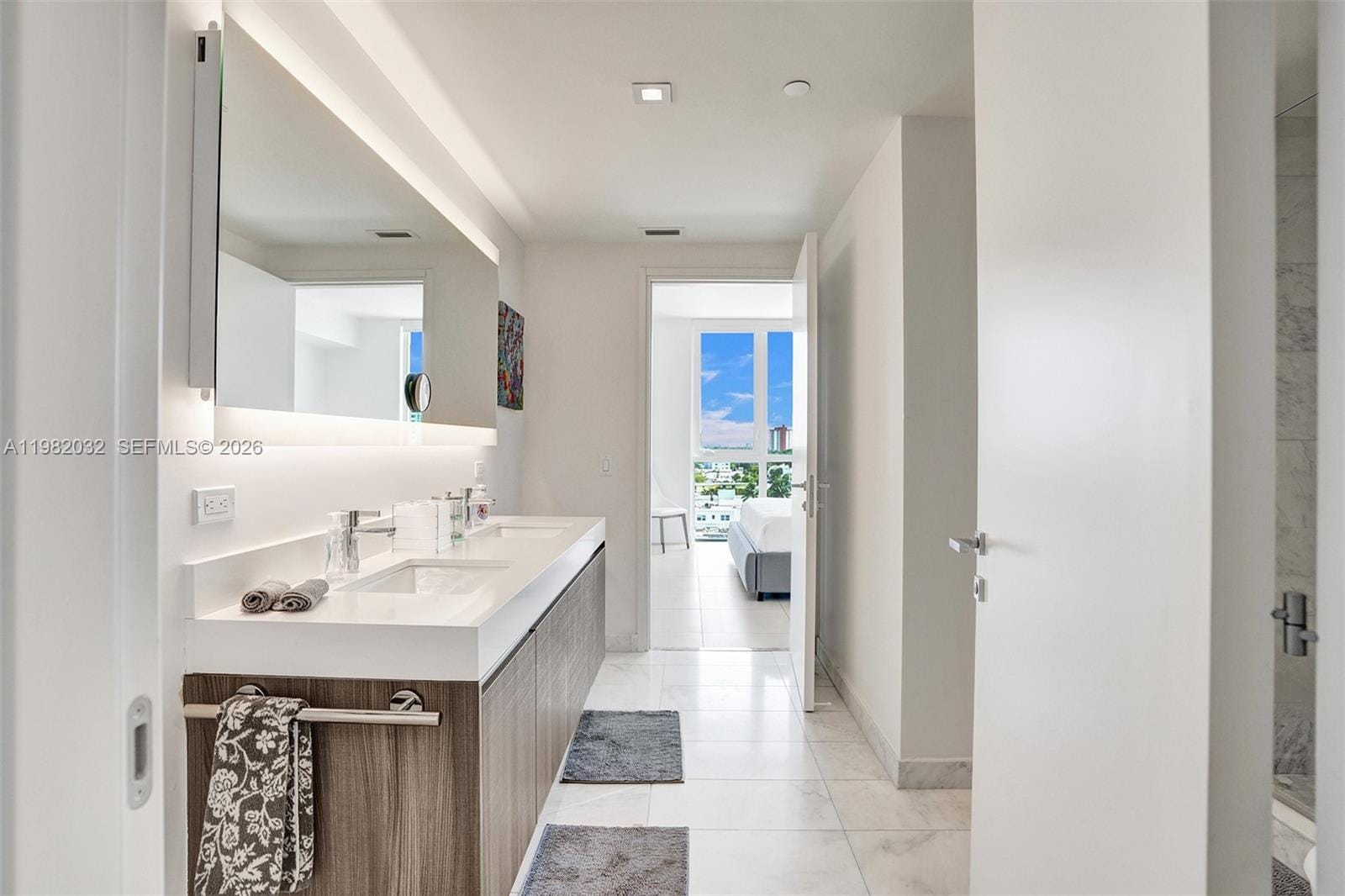 401 N Birch Road 813, Fort Lauderdale, FL 33304 photo 3