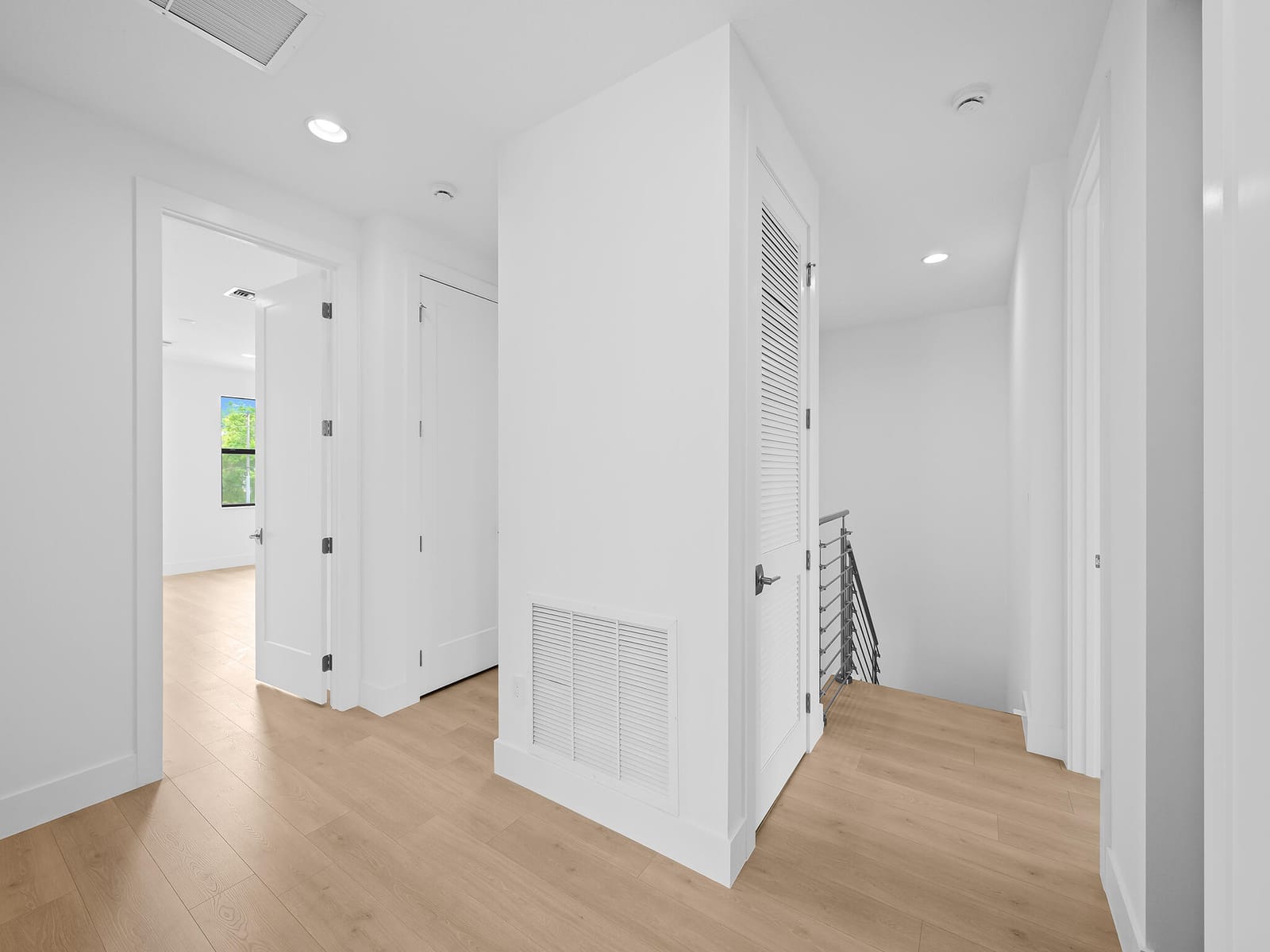 1437 SW 23rd Court — photo 7