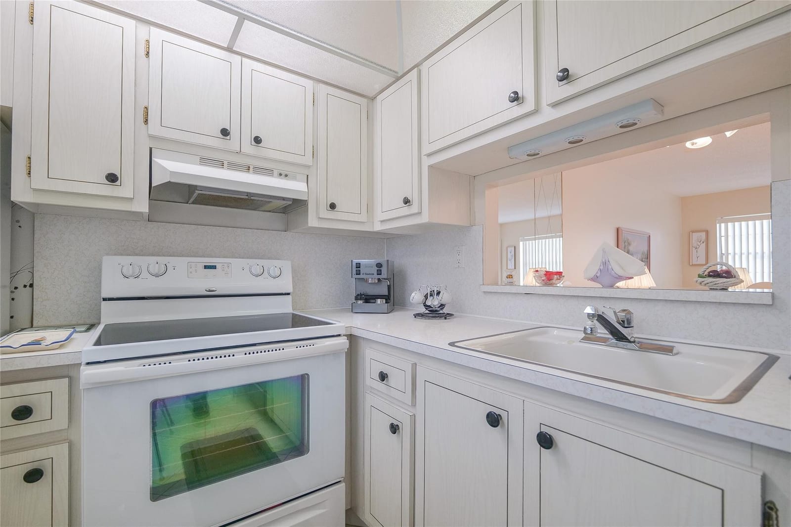 3431 NW 50th Avenue 213, Lauderdale Lakes, FL 33319 photo 13