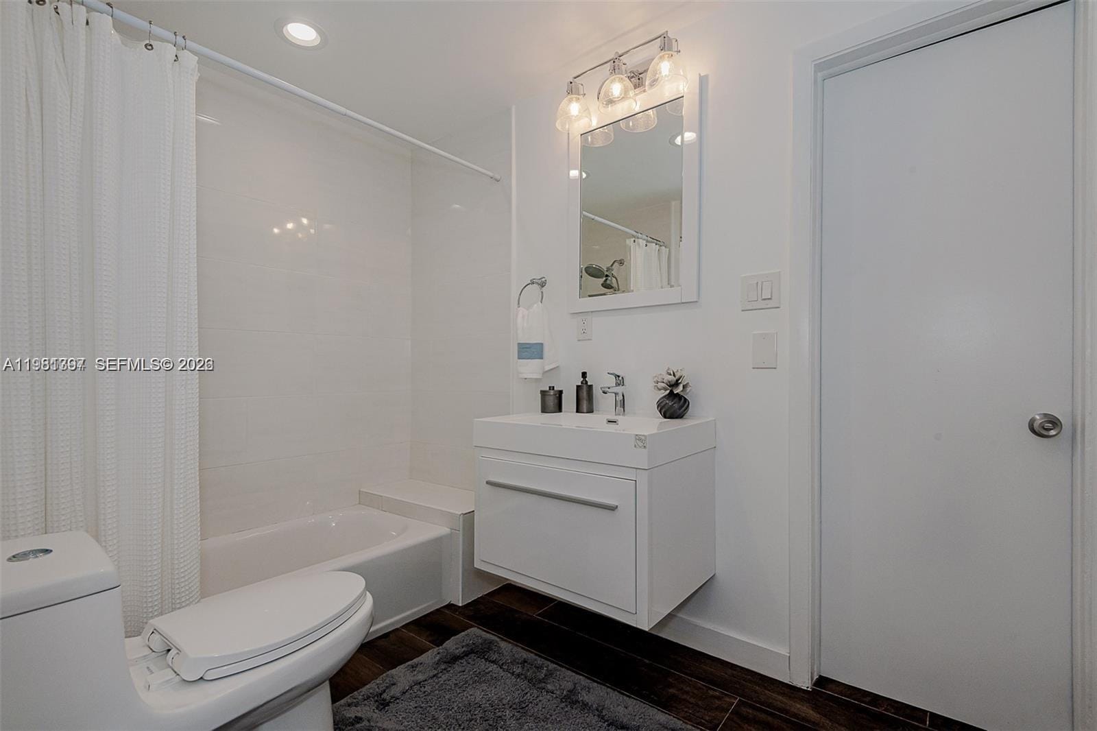 2111 Alhambra Circle, Coral Gables, FL 33134 photo 19