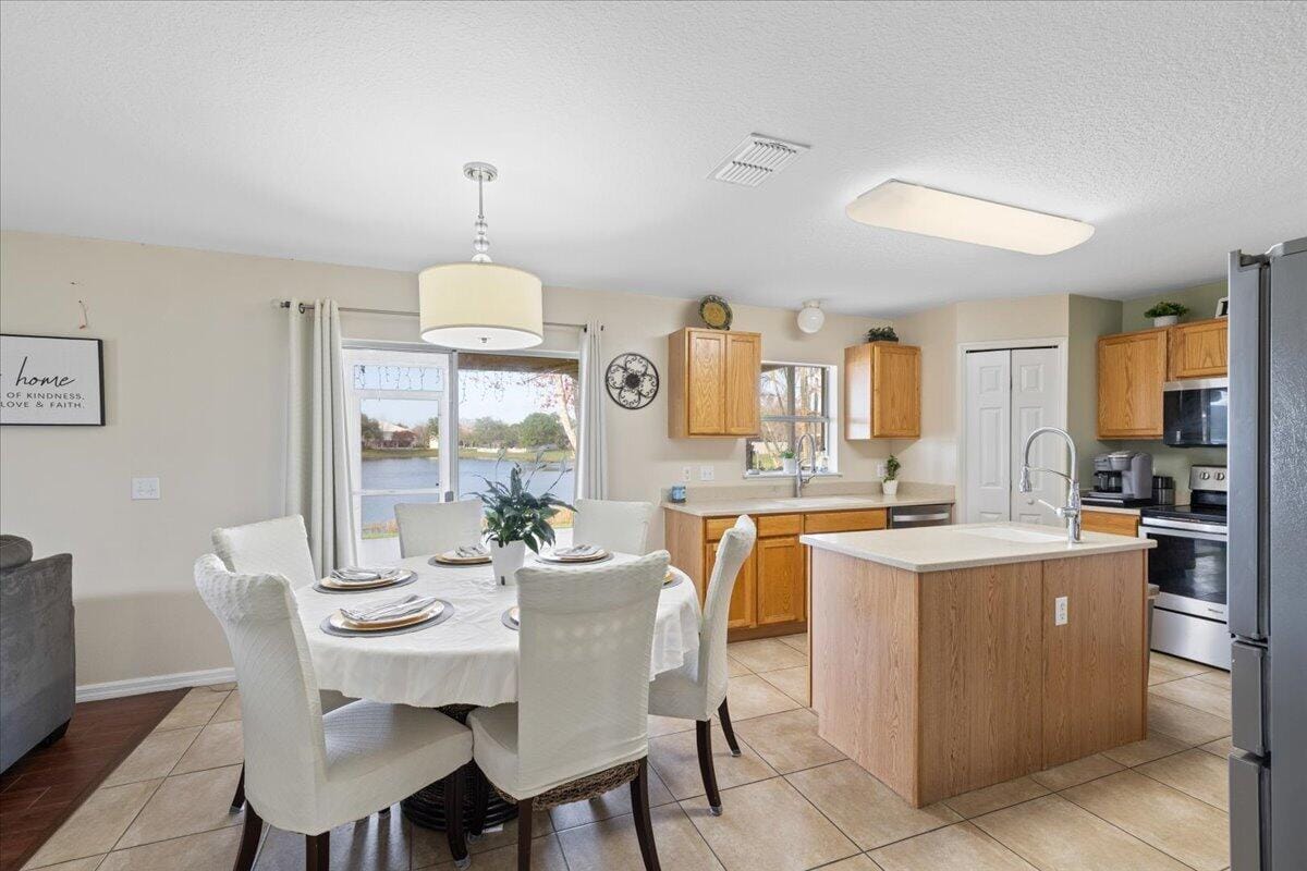 6052 Ridge Lake Circle, Vero Beach, FL 32967 photo 17