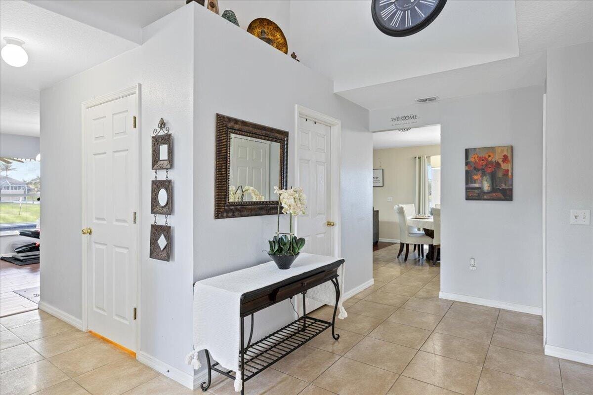 6052 Ridge Lake Circle — photo 6