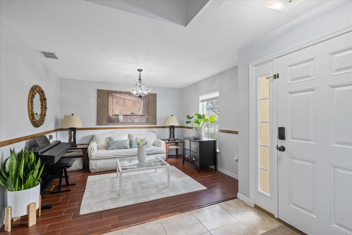 6052 Ridge Lake Circle — photo 8