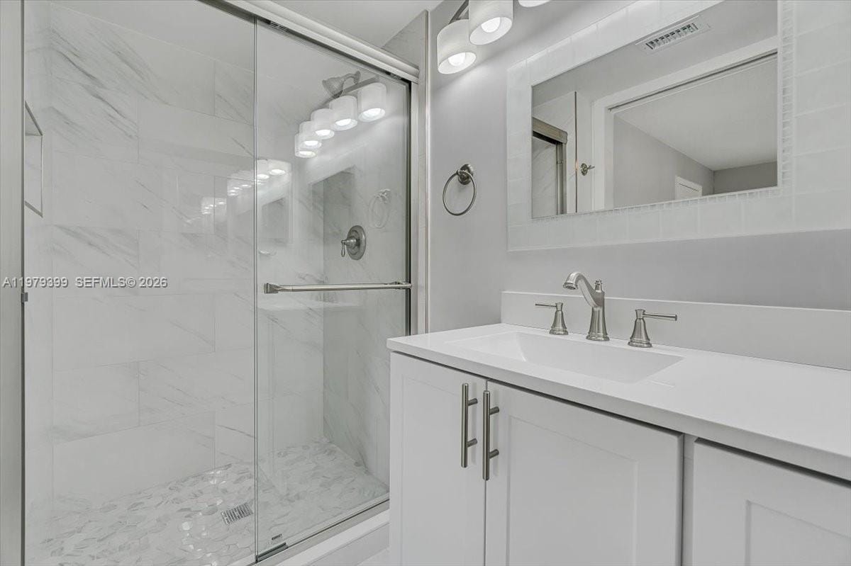 6832 S Palmetto Circle S 201 — photo 12