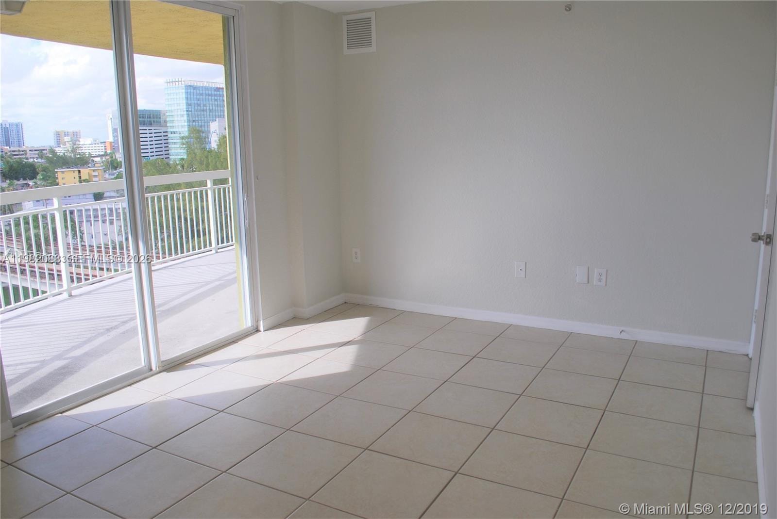 816 NW 11th Street 801, Miami, FL 33136 photo 13