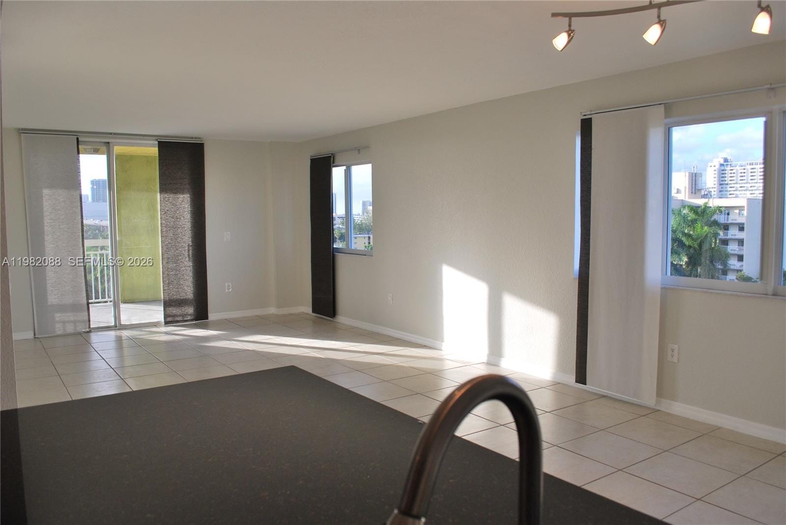 816 NW 11th Street 801, Miami, FL 33136 photo 24