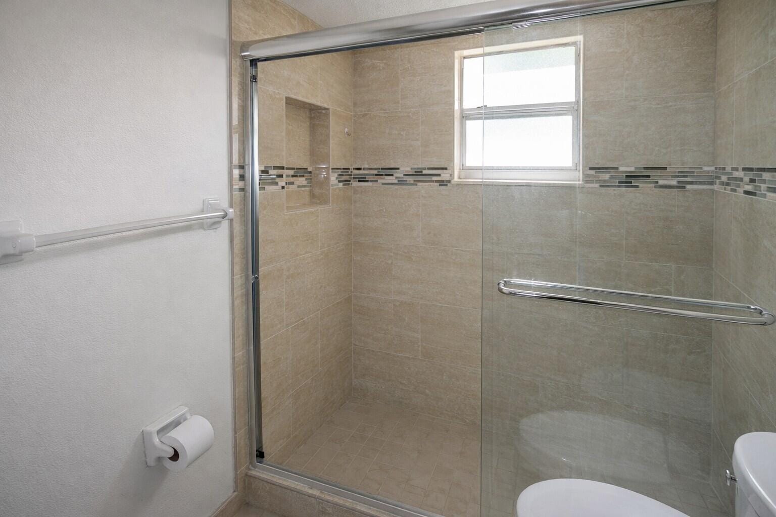 503 Gardens Drive 101, Pompano Beach, FL 33069 photo 7